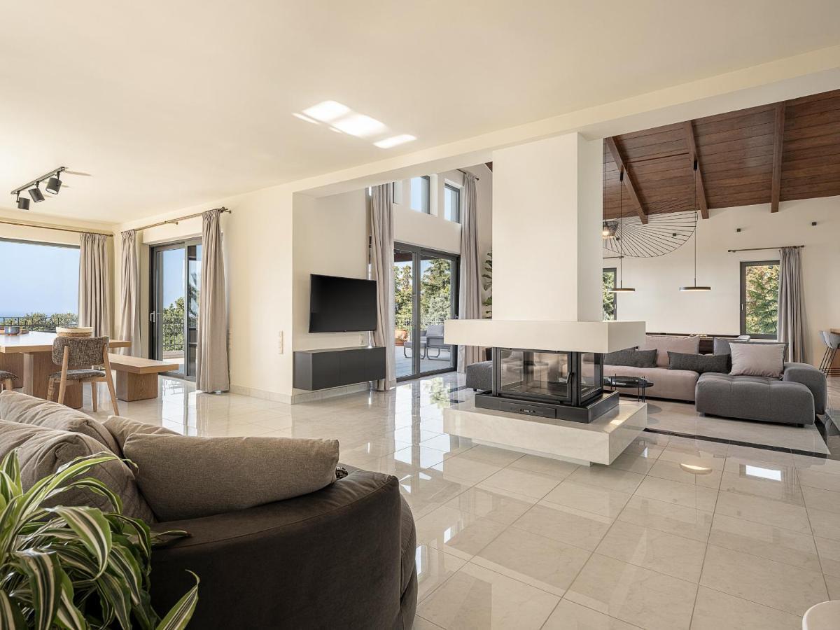 Villa Heora - The Floating Residence Tria Monastiria エクステリア 写真